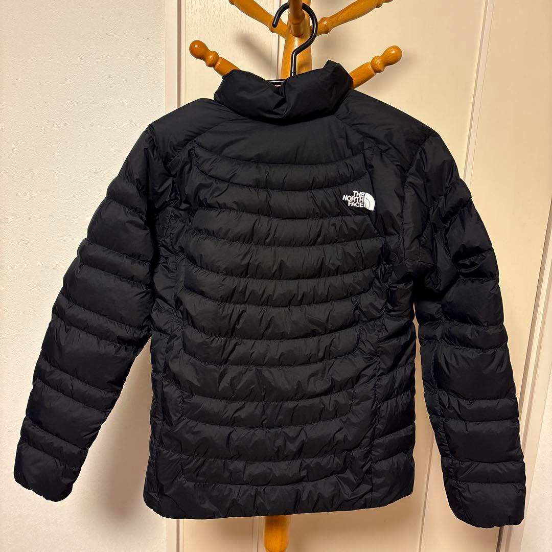 美品⭐︎THE NORTH FACE サンダーラウンドネックライトダウンジャケット