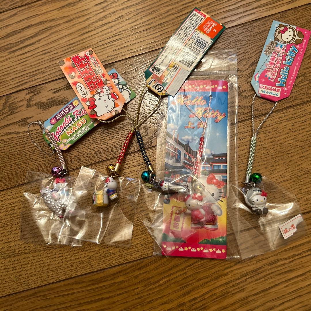 ハローキティ ストラップ 鈴付き
