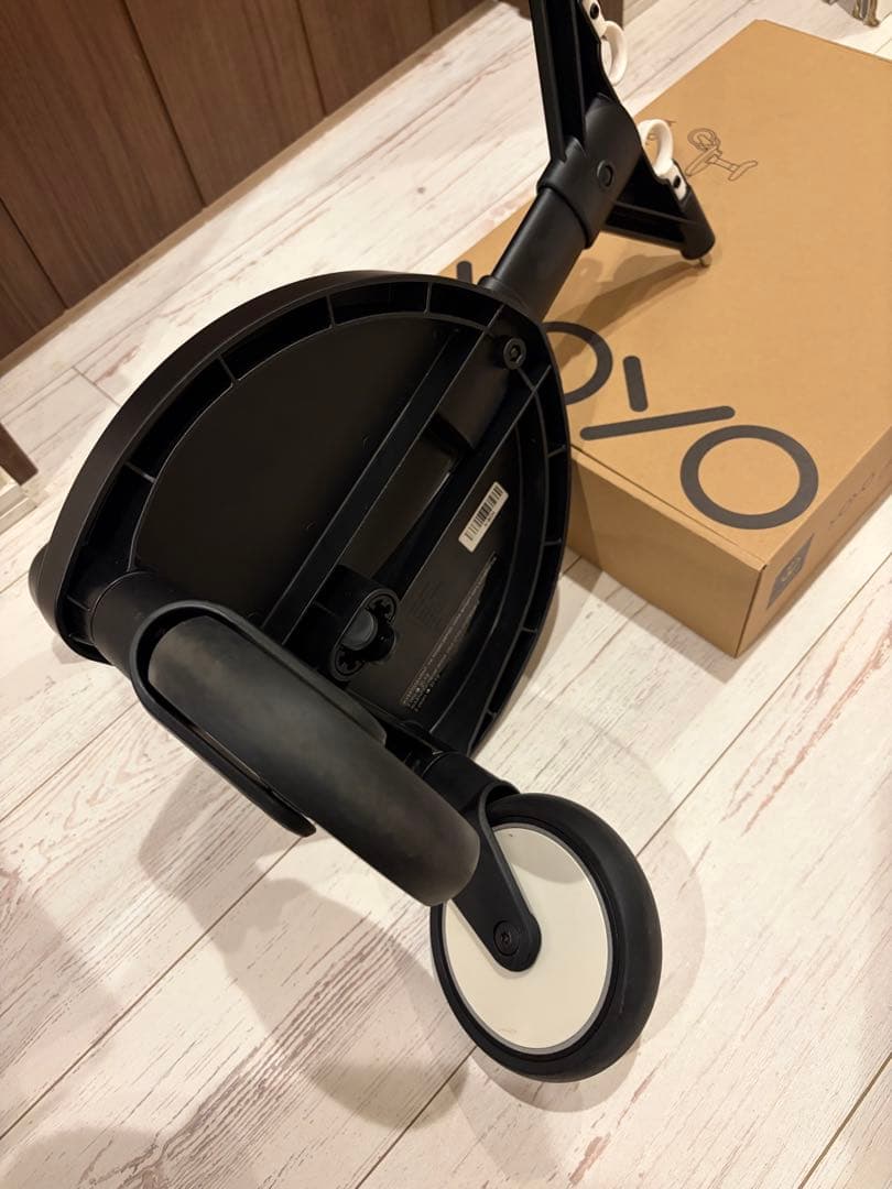 ストッケ　BABYZEN YOYOベビーカーアタッチメント ボード