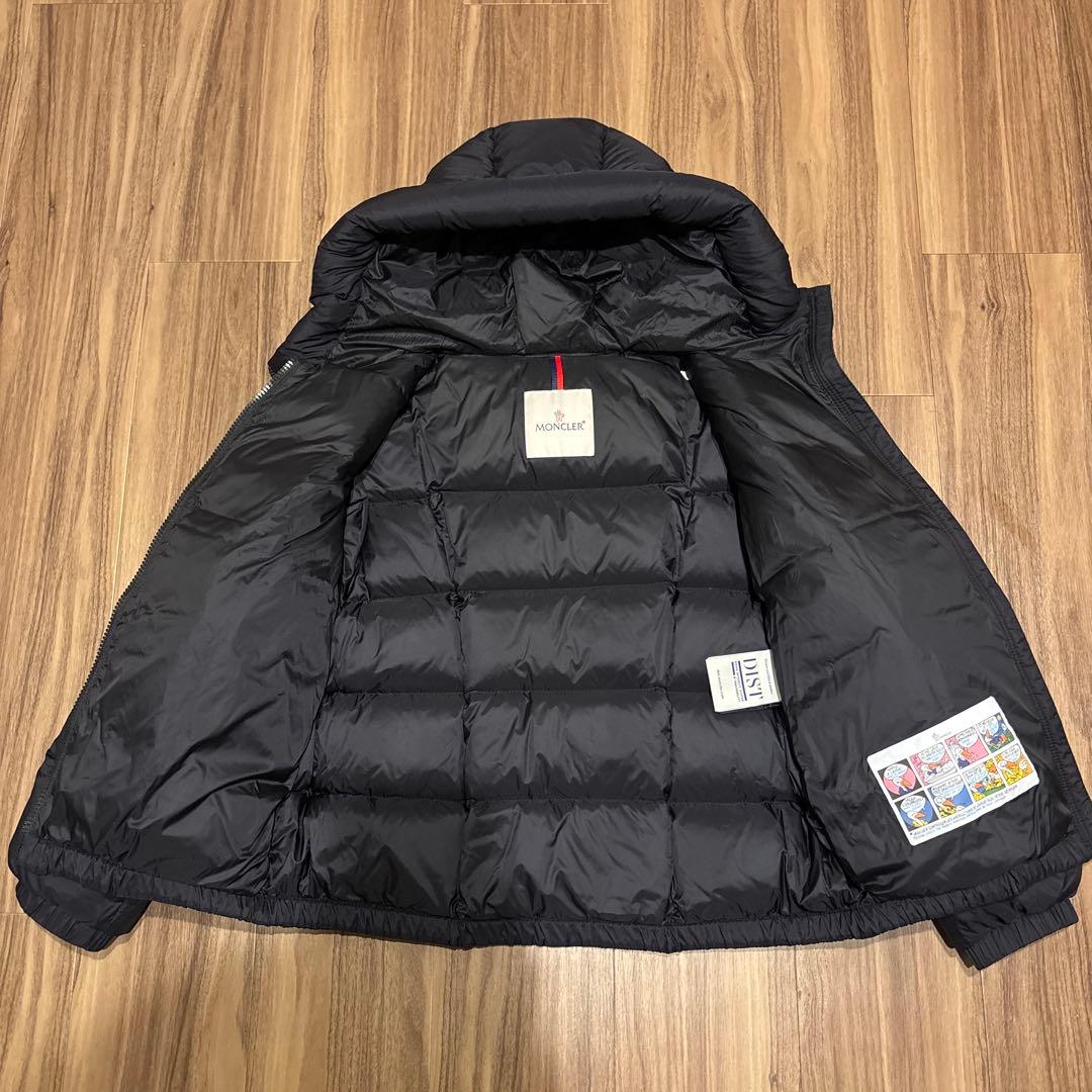 2024AW MONCLER モンクレール レディース ダウンジャケット 黒