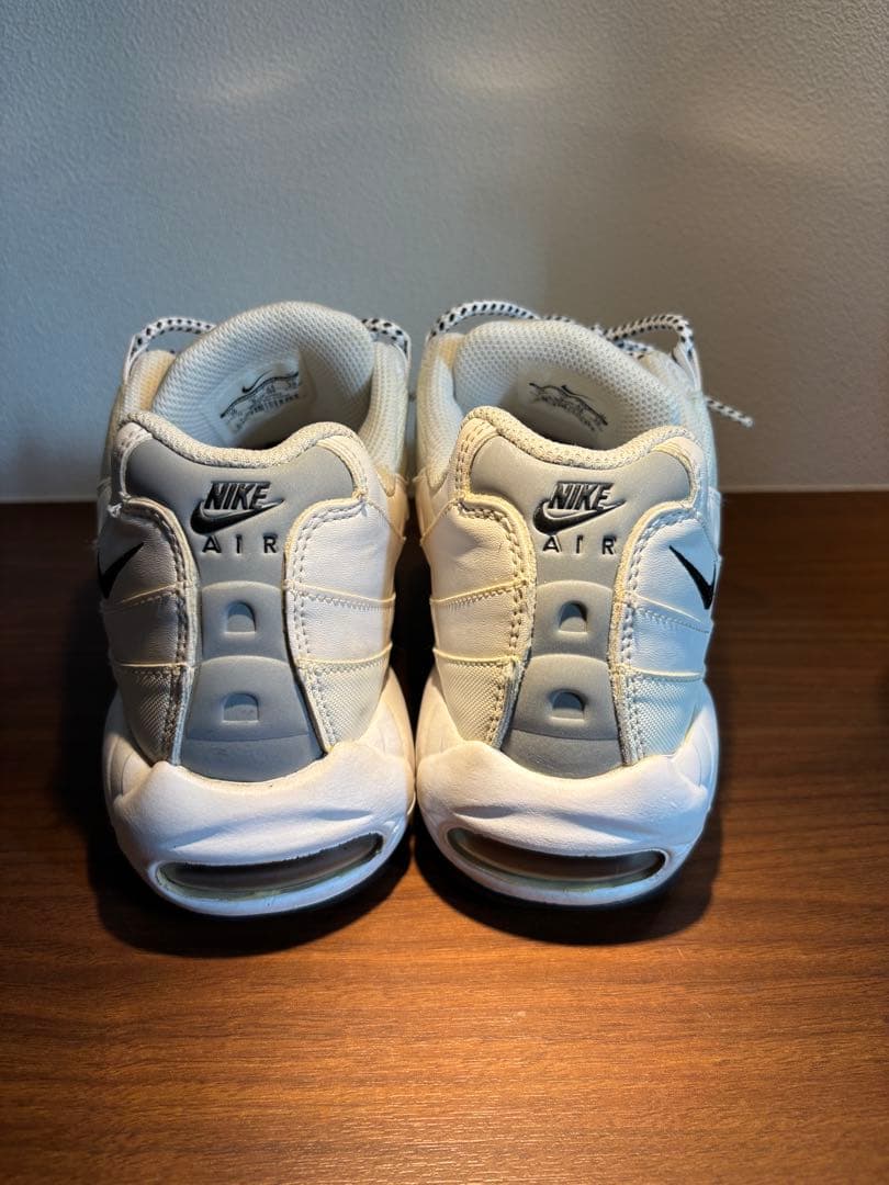 【値下げ】Nike Air Max 95 ホワイト メンズ　スニーカー