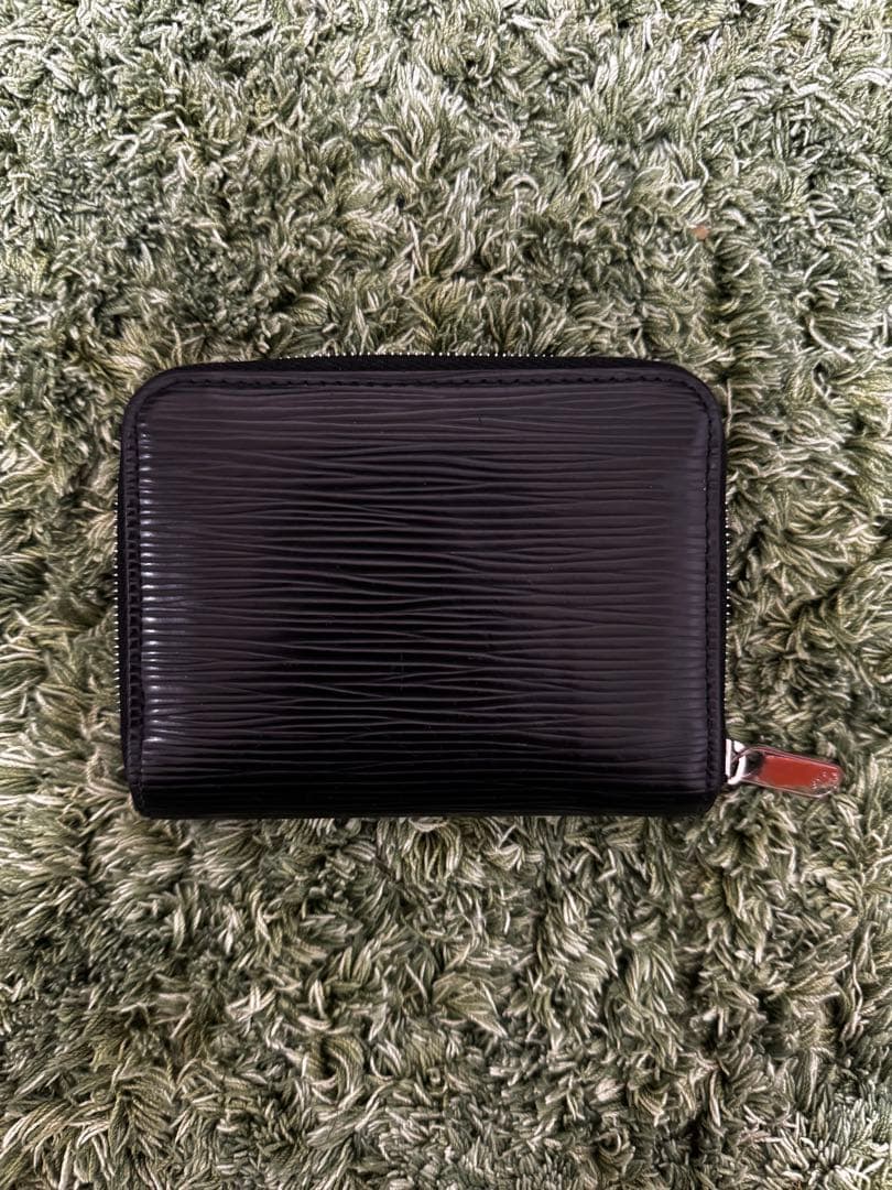 LOUIS VUITTON ルイヴィトン エピ ジッピー パース
