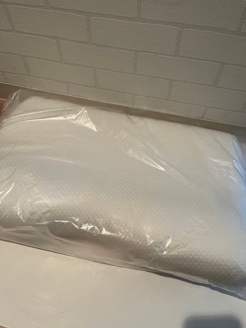 TEMPUR テンピュール　ミレニアムピロー　S 未使用品