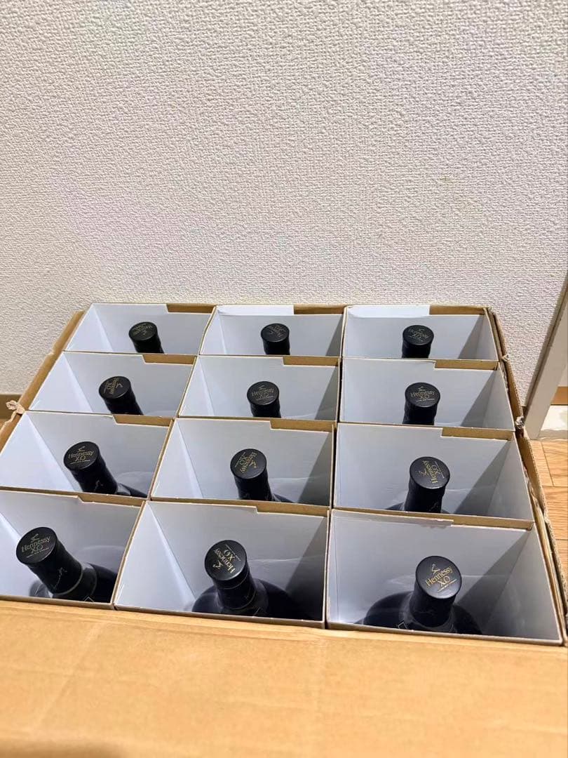 Hennessy XO 3本セット オリジナルボックス入り