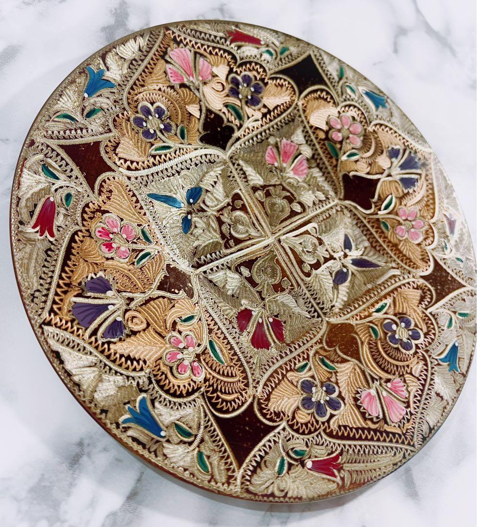 トルコ製 金属工芸 壁掛け 手工芸 花柄 彫刻 銅製装飾プレート アンティーク