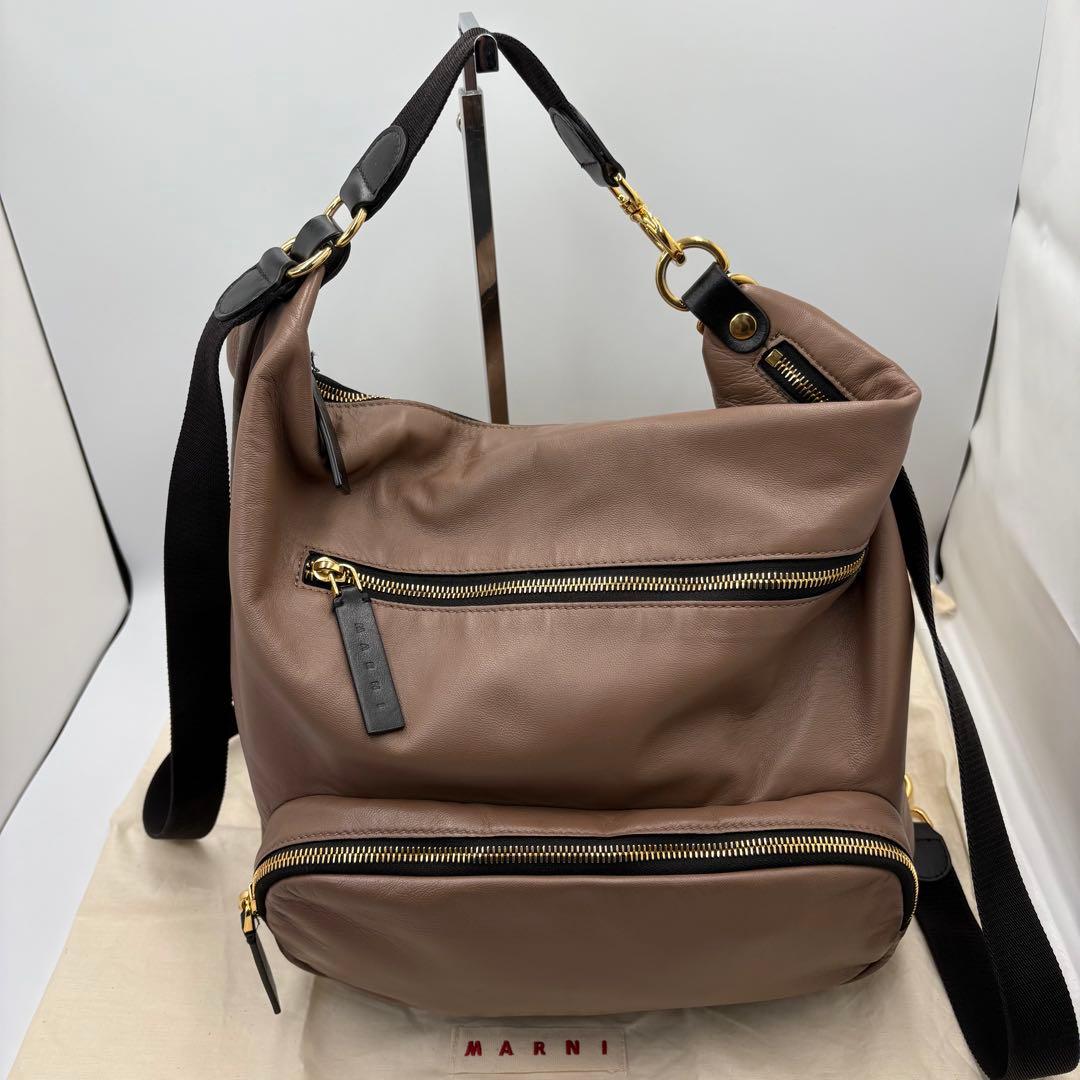 【美品】【希少】マルニ バックパック 3way 多機能 ラムレザー A4 通勤