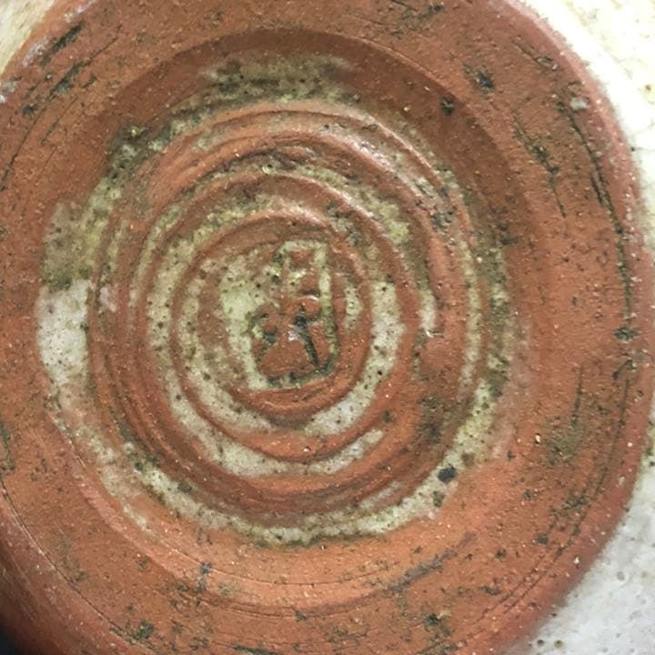 美しい古美術◼️蔵から美しい形状の謎の壺、壷が出てきました。花瓶、花道具、茶道具