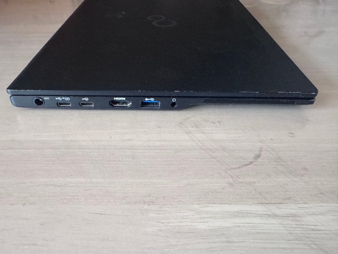LIFEBOOK U939/BX i5-8265U メモリ8G ジャンク