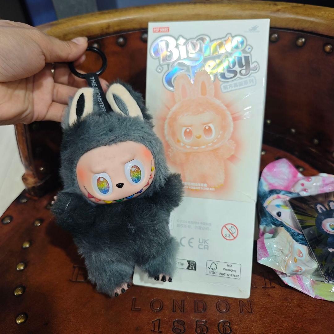 【正規品】 ラブブLABUBU Big into Energy シークレット