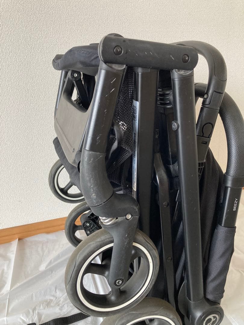 Cybex Beezy ベビーカー