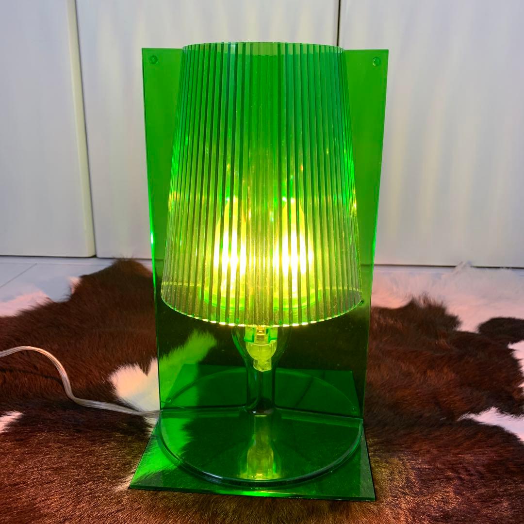ブランドファニチャー！イタリア製 Kartell テーブルランプ 照明 ライト