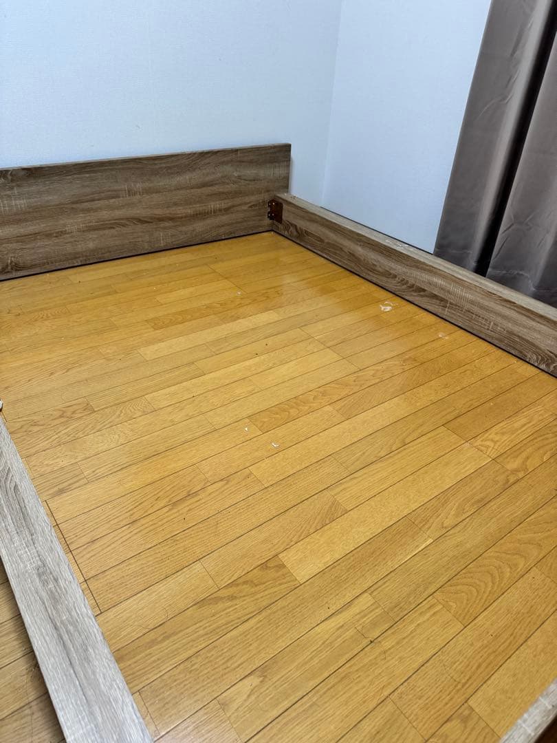 木製ダブルベッドフレーム