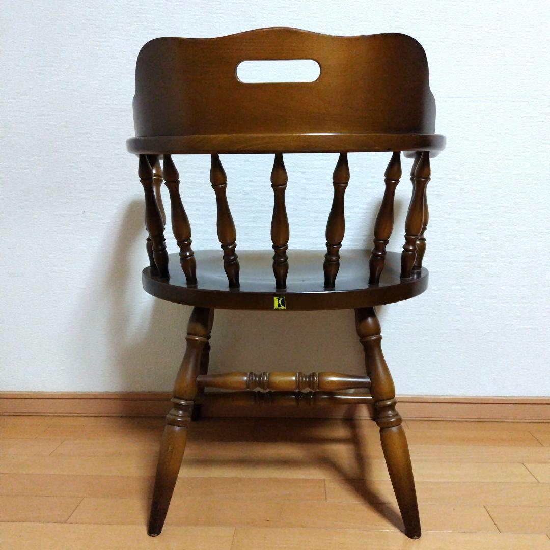 □飛騨産業　肘付ダイニングチェア・特別お値下げ【キツツキマーク】