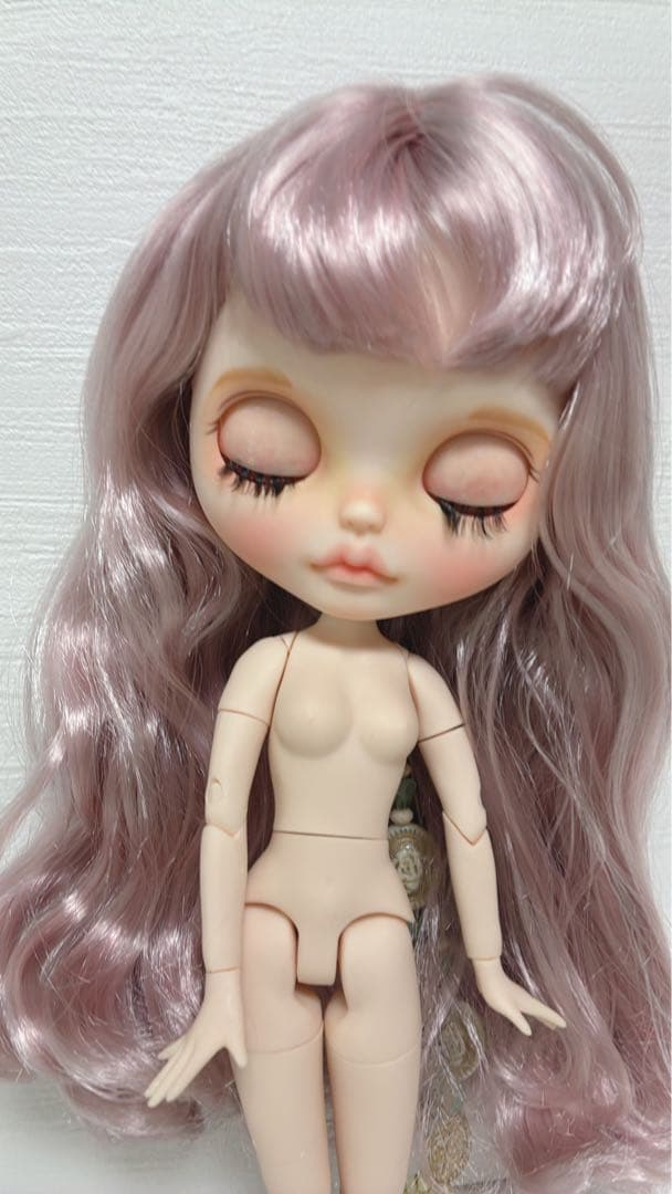アイシードール　ピンクグレーヘア