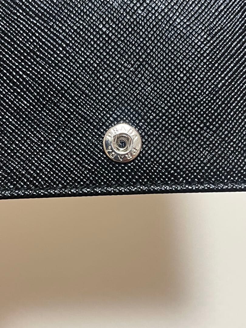 【新品・超美品】PRADA ブラックレザー ケース、カードケース☆箱付き☆