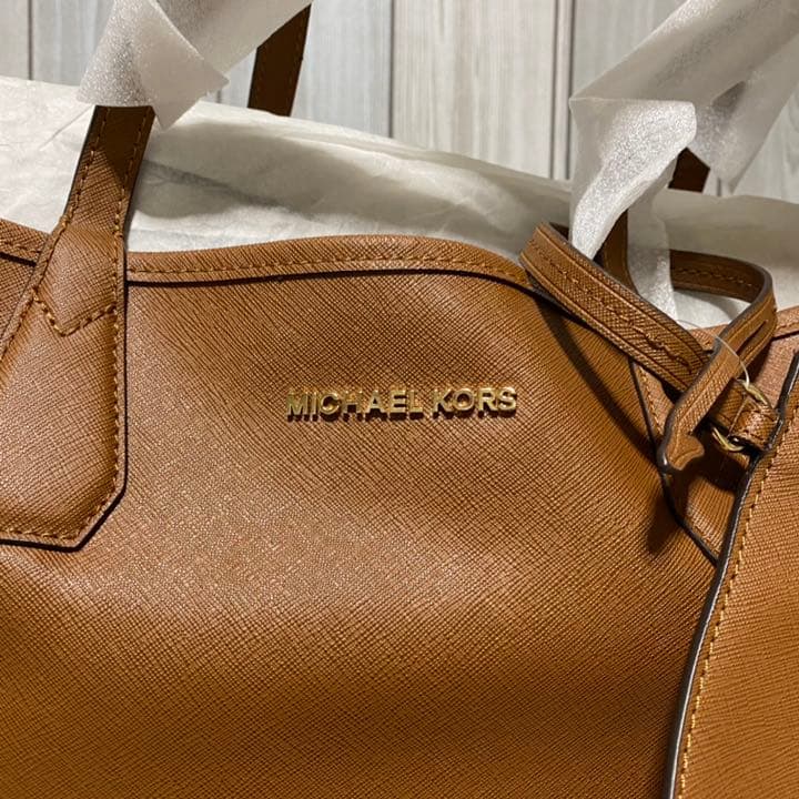 未使用❤︎ MICHAEL KORS マイケルコース トートバッグ　ポーチ付き