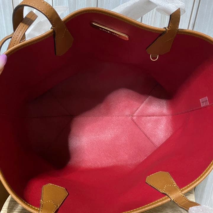 未使用❤︎ MICHAEL KORS マイケルコース トートバッグ　ポーチ付き