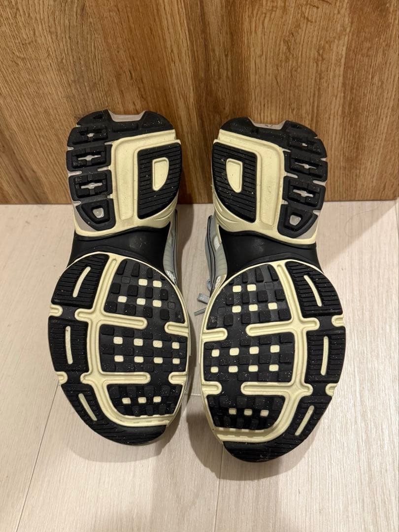 Nike V2K runスニーカー 着用1回のみ