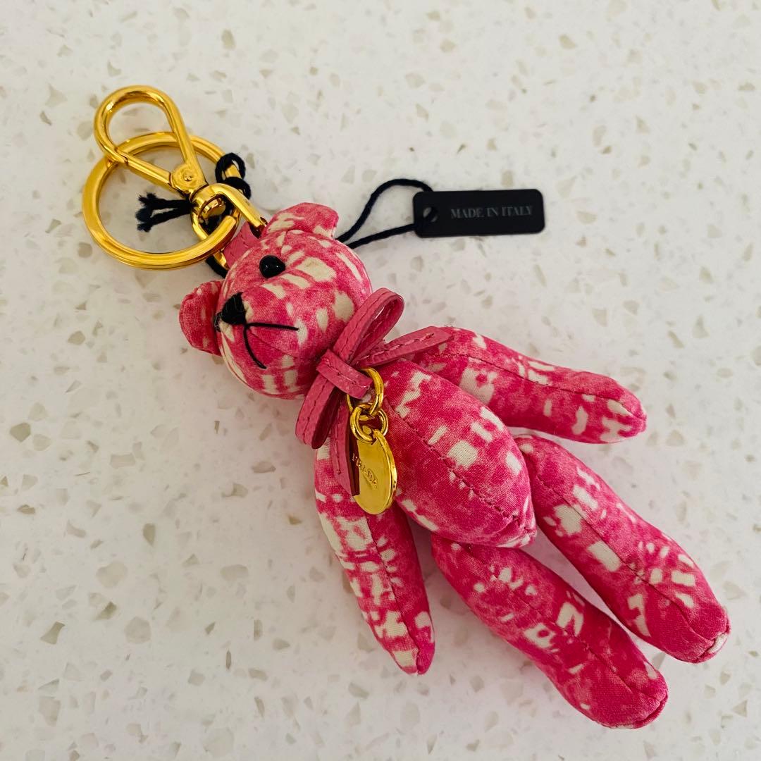 プラダ　テディベアキーチャーム　キーホルダー