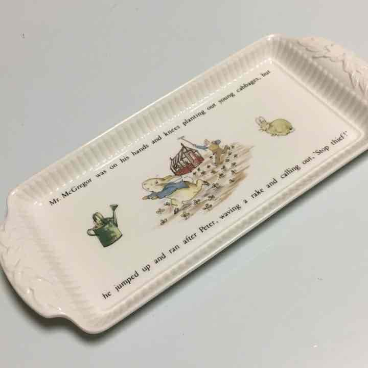  ピーターラビット  サンドイッチトレイ