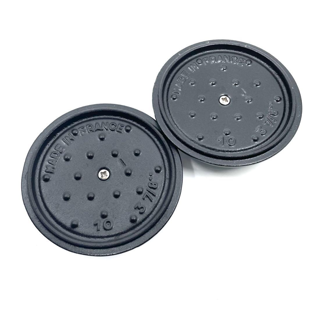 極美品　STAUB ストウブ　ピコ　ココット ラウンド 10cm 赤　緑　ペア