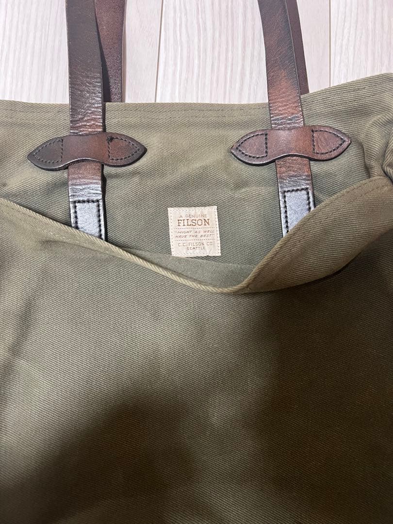 FILSON オッターグリーン オープントートバッグ