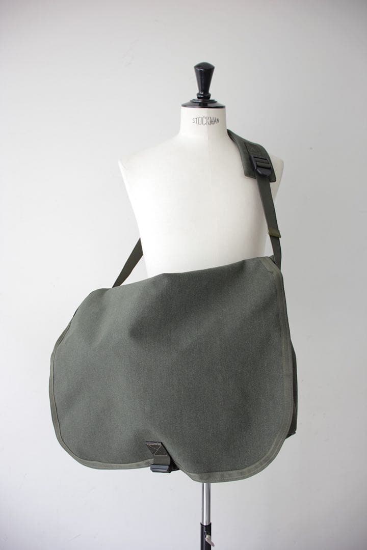 バッグ Hender Scheme messenger bag big