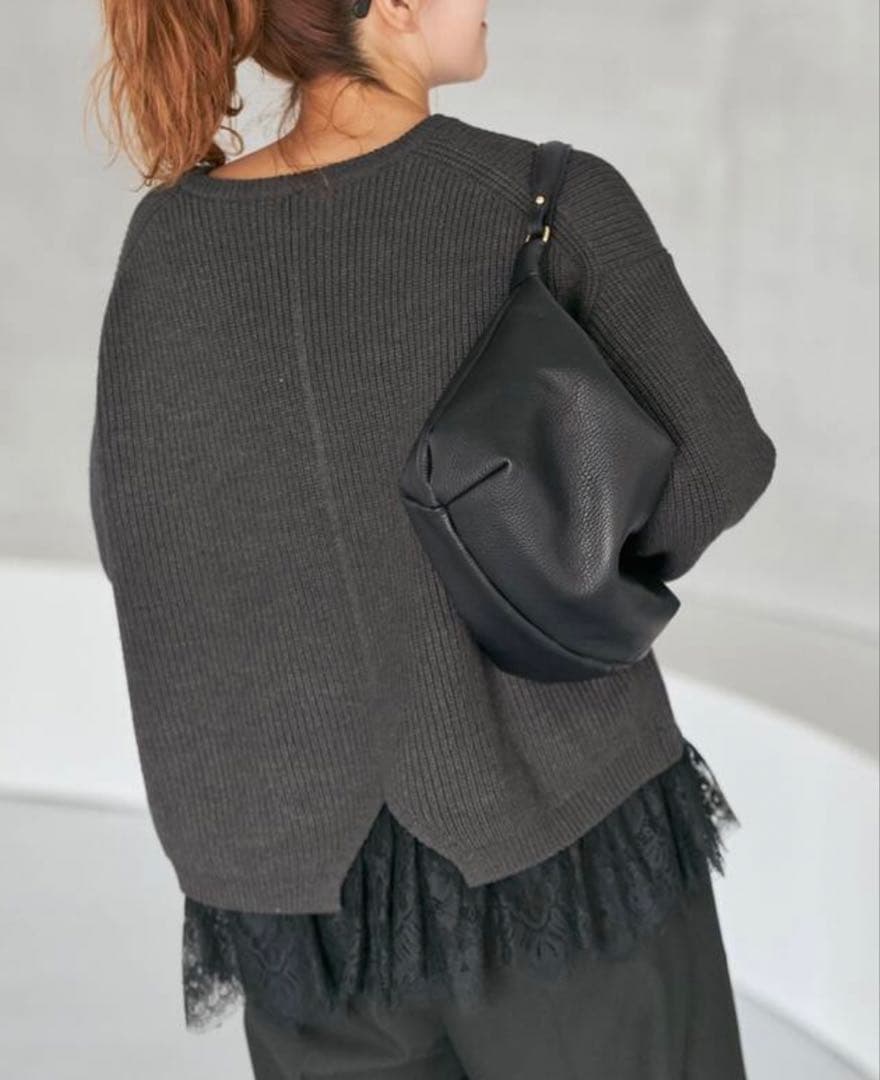 spick&span レースドッキング畦ニットプルオーバー
