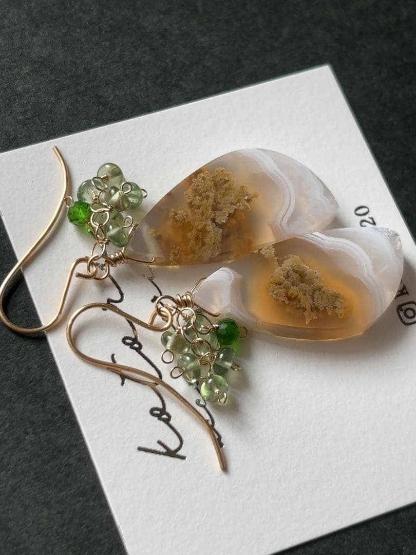 専用 B15 テルナテ島モスアゲートのピアス