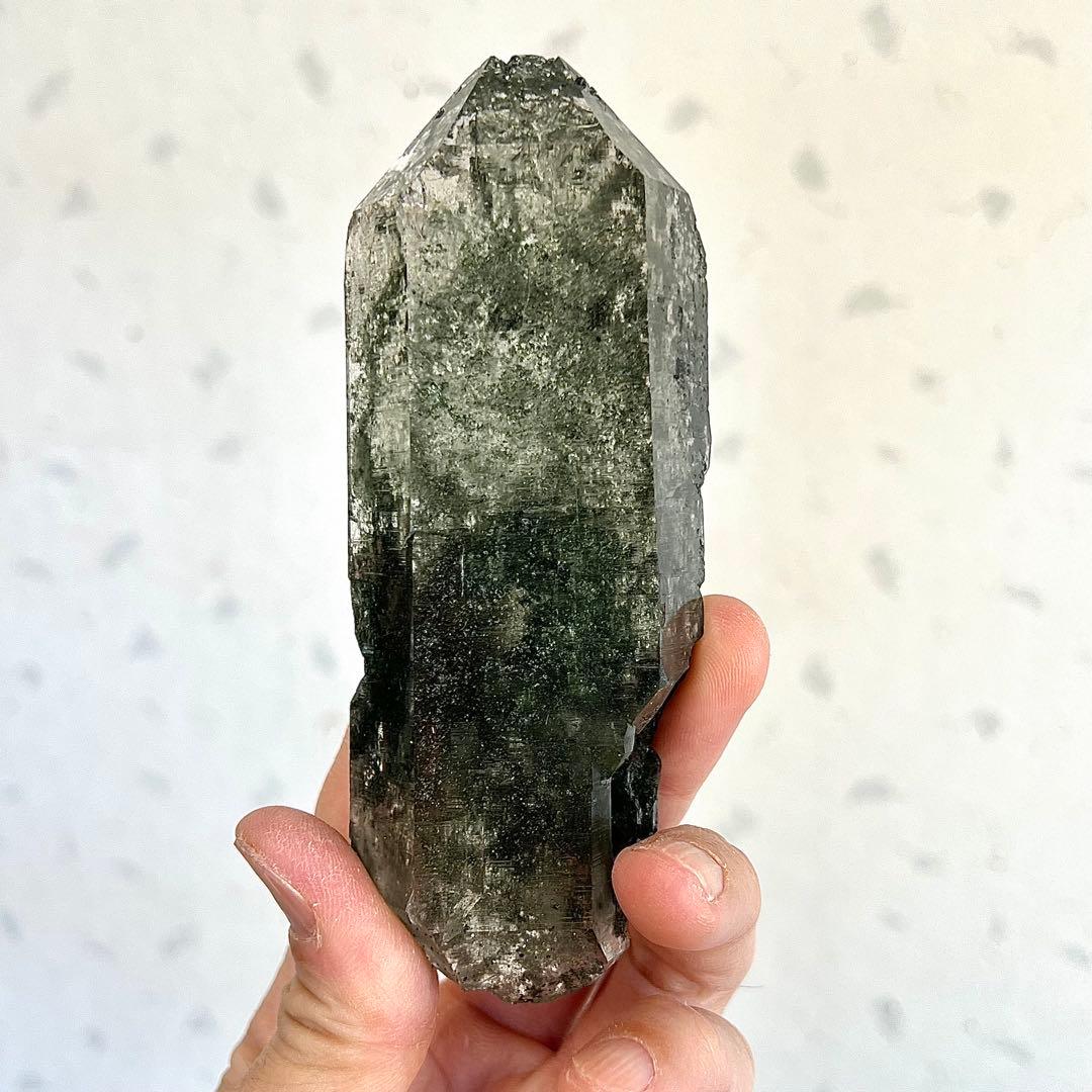 希少　ヒマラヤ　マニハール産　クローライト入り水晶　高透明　ポイント　3