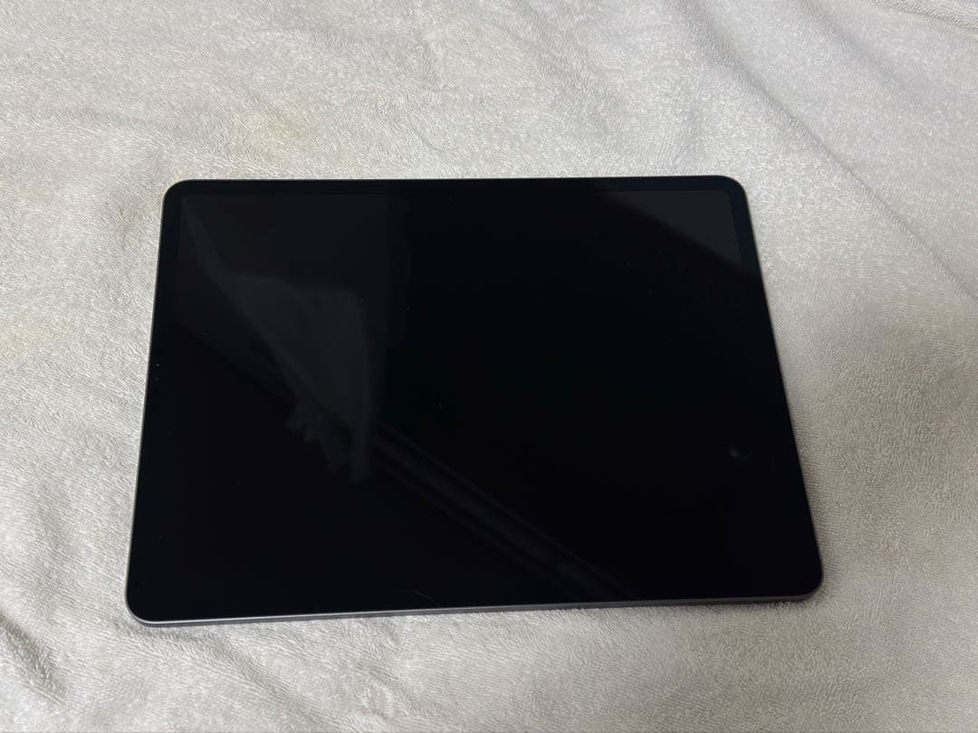 Apple iPad Pro 12.9インチ (第5世代) スペースグレー