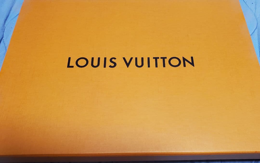未使用品 Louis Vuitton モノグラム グラディエント マフラー