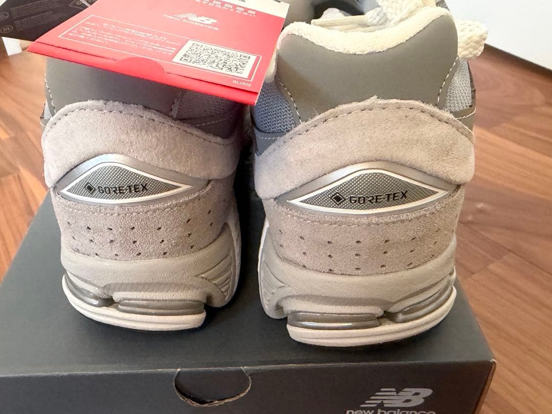 新品☆New Balance☆ニューバランス2002R☆グレー24.0cm