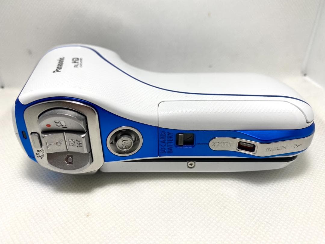 Panasonicデジタルムービー HX-WA20-W防水仕様 ホワイト中古