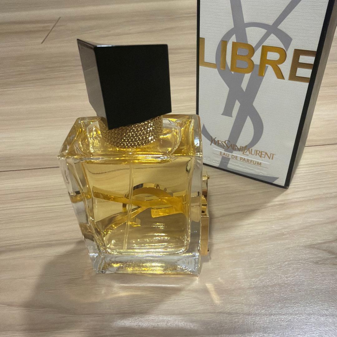 Yves Saint Laurent LIBRE オーデパルファム　50ml