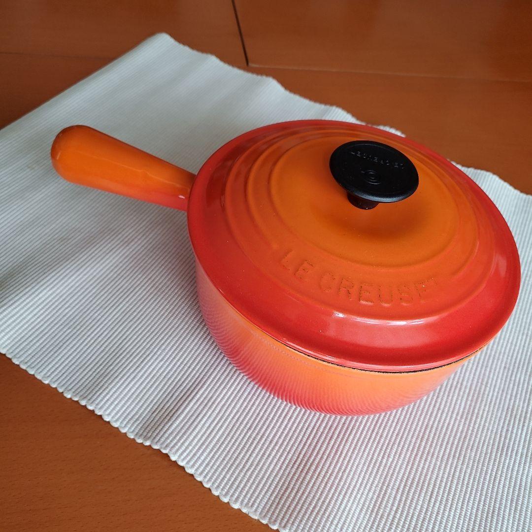 LE CREUSET　ル・クルーゼ　片手鍋　ソースパン　18cm　オレンジ