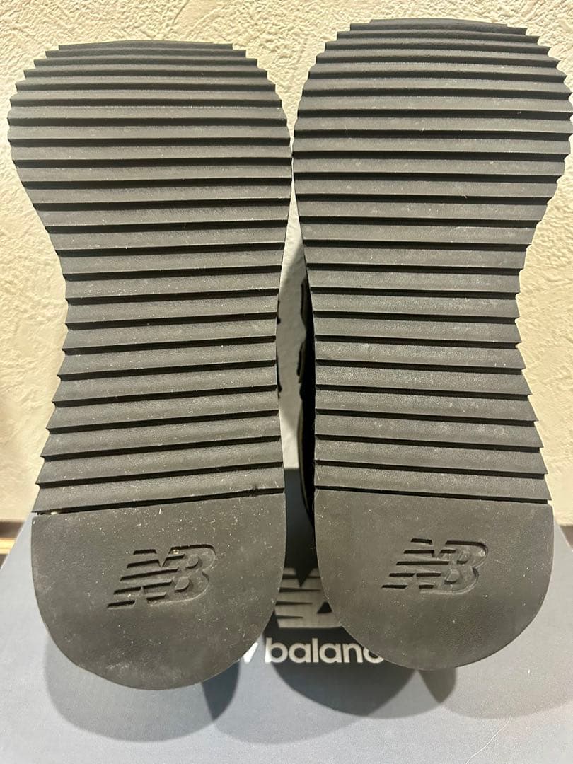 人気カラー！　美品　New Balance 574 厚底スニーカー