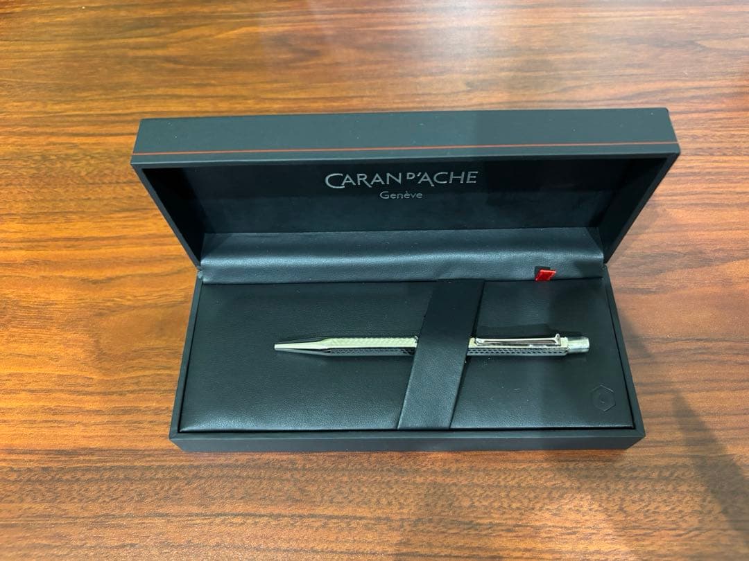 カランダッシュ エクリドール キューブリック ボールペン