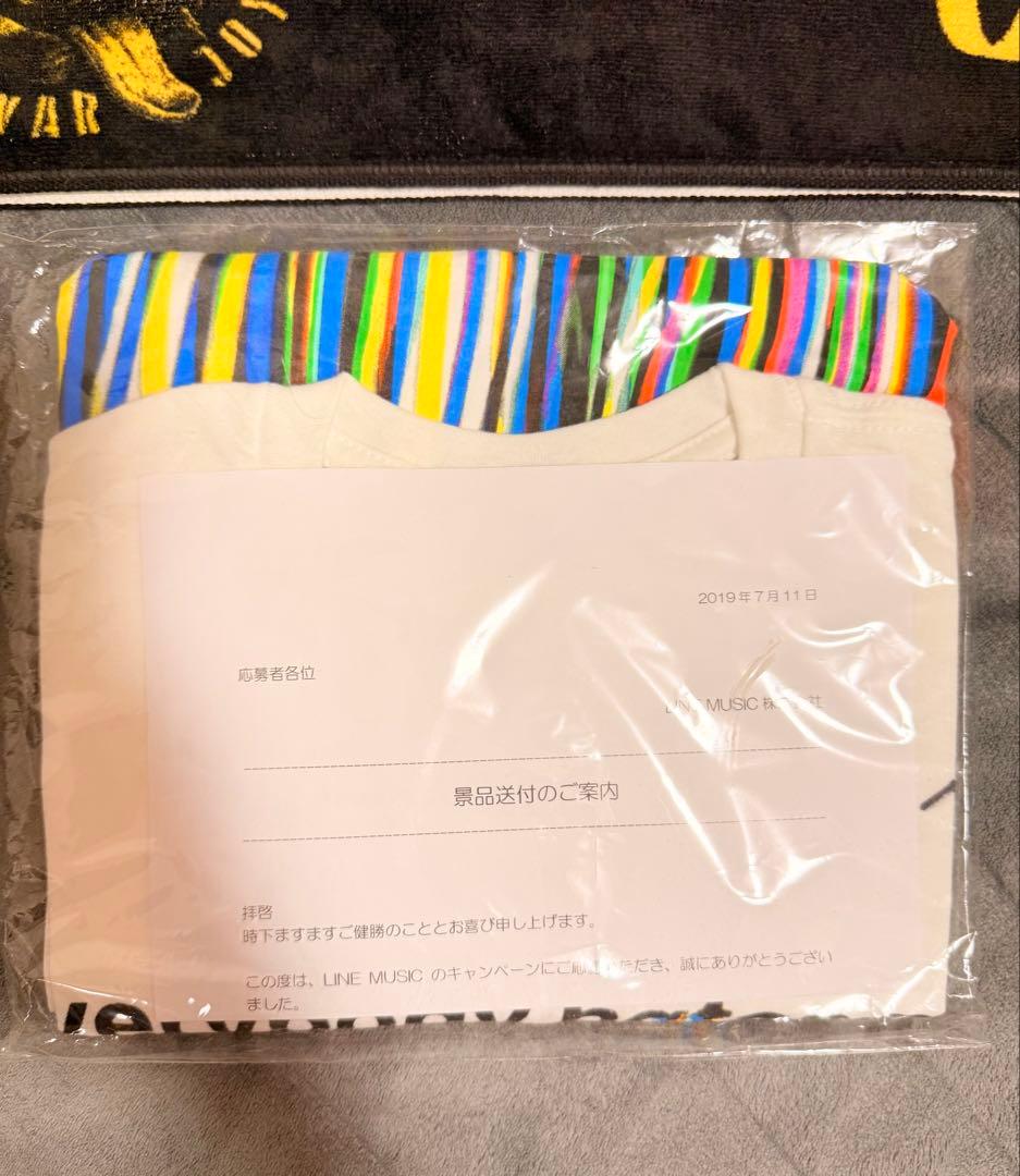 The Chainsmokers サイン入りTシャツ &タオル