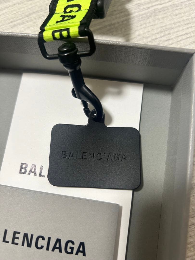 BALENCIAGA ネックストラップ イエロー/ブラック