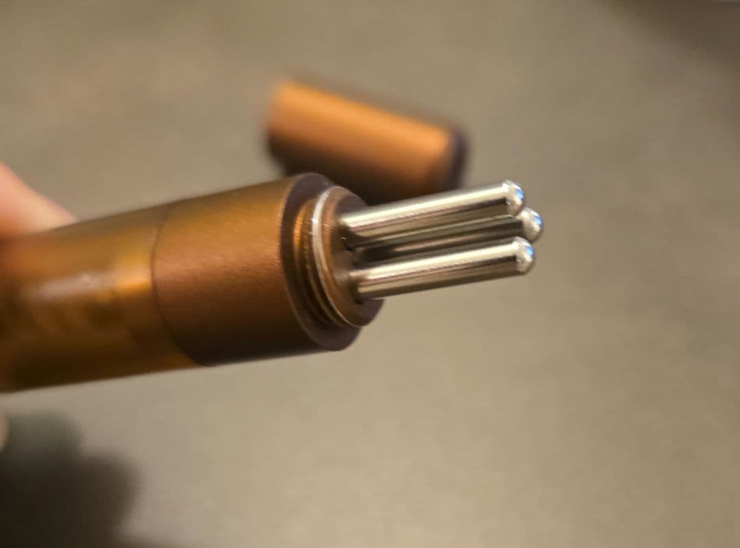 フェイスポインター　CORE FIT FACE POINTER 美顔器