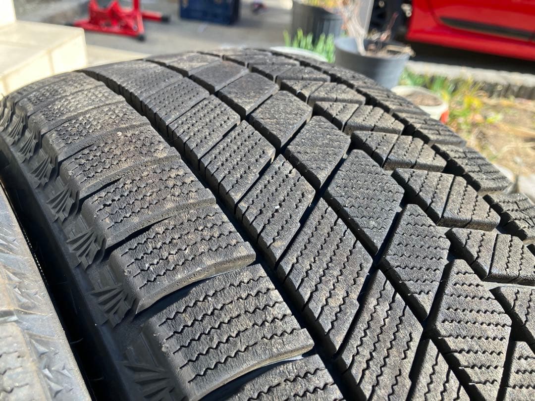 VRX3 23年製 215/50r17 9部山2本 8部山2本 ホイールセット