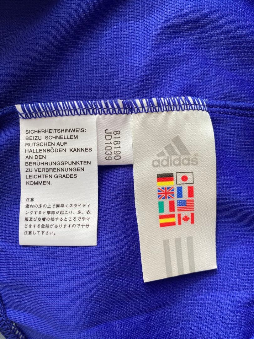 希少 adidasサッカー日本代表 ユニフォーム 長袖 2006