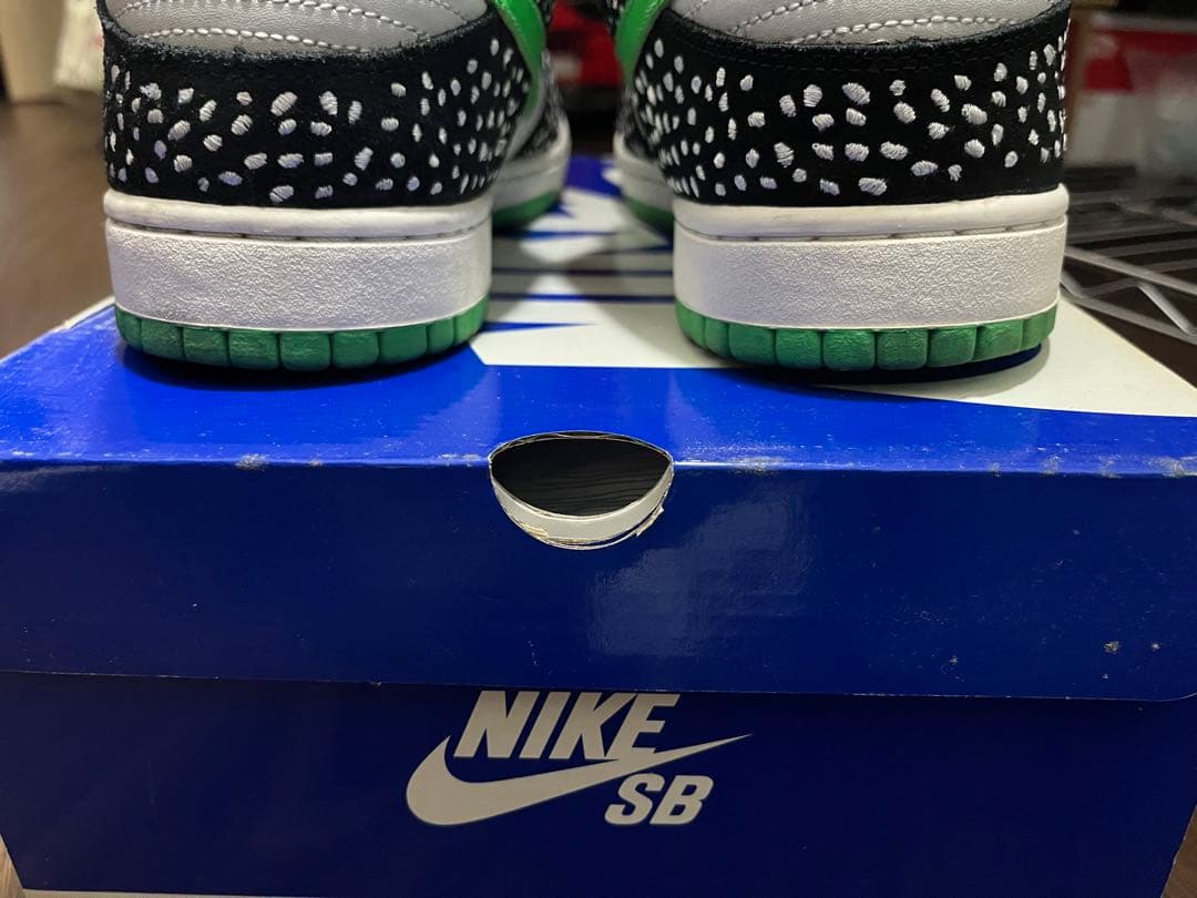 靴 NIKE dunk low premium sb loon