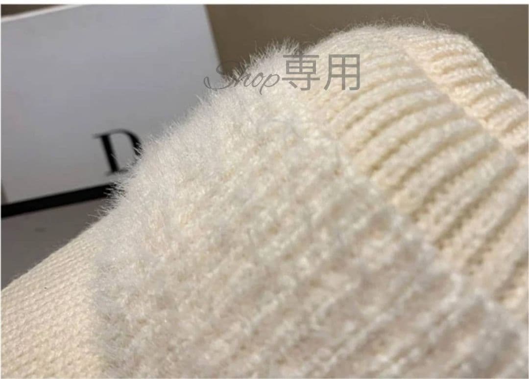 【限定】レディース　サンバイザー　ニット帽　白　韓国　シンプル　帽子　耳当て