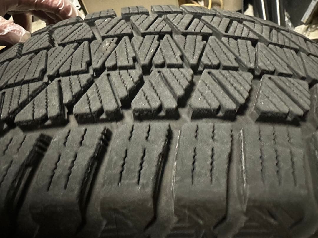 タイヤ・ホイール BRIDGESTONE BLIZZAK DM-V3 225/60R17