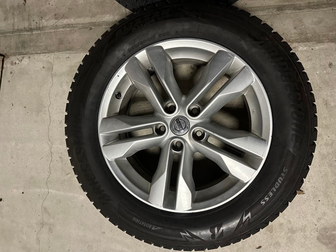 タイヤ・ホイール BRIDGESTONE BLIZZAK DM-V3 225/60R17
