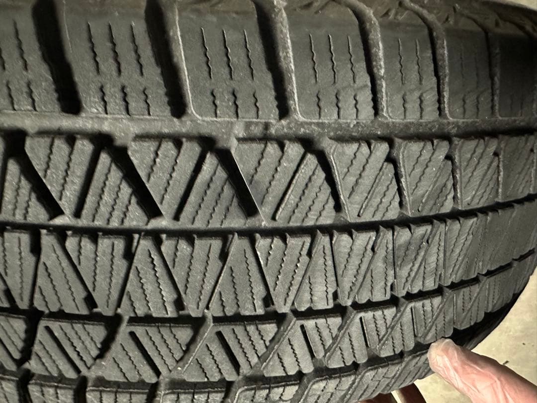タイヤ・ホイール BRIDGESTONE BLIZZAK DM-V3 225/60R17