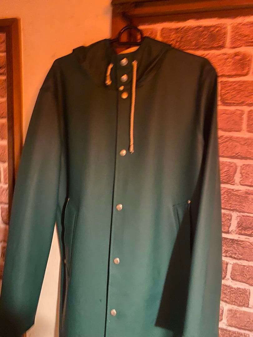 stutterheim ストゥッテルハイム レインコート緑