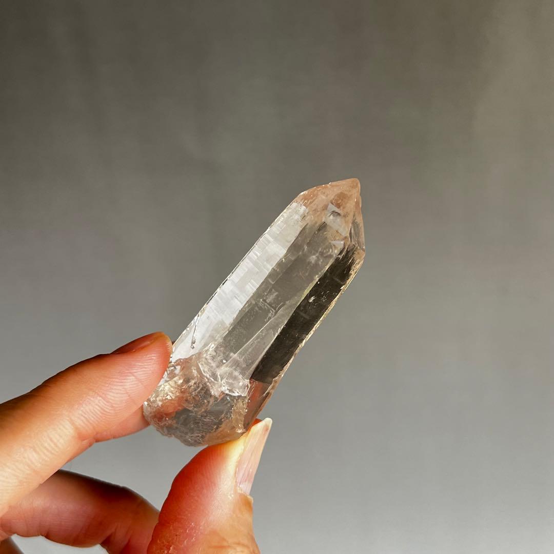 超レア　ガネーシュヒマール産　クリスタル　ポイント水晶　1